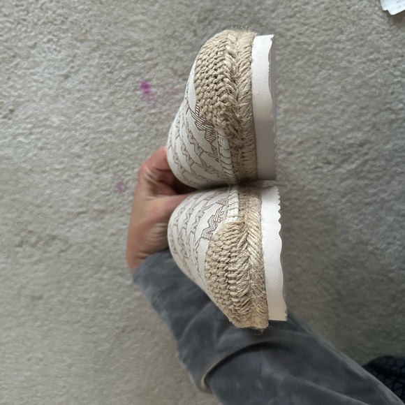 Michael Kors size 8 - Picture 4 of 7